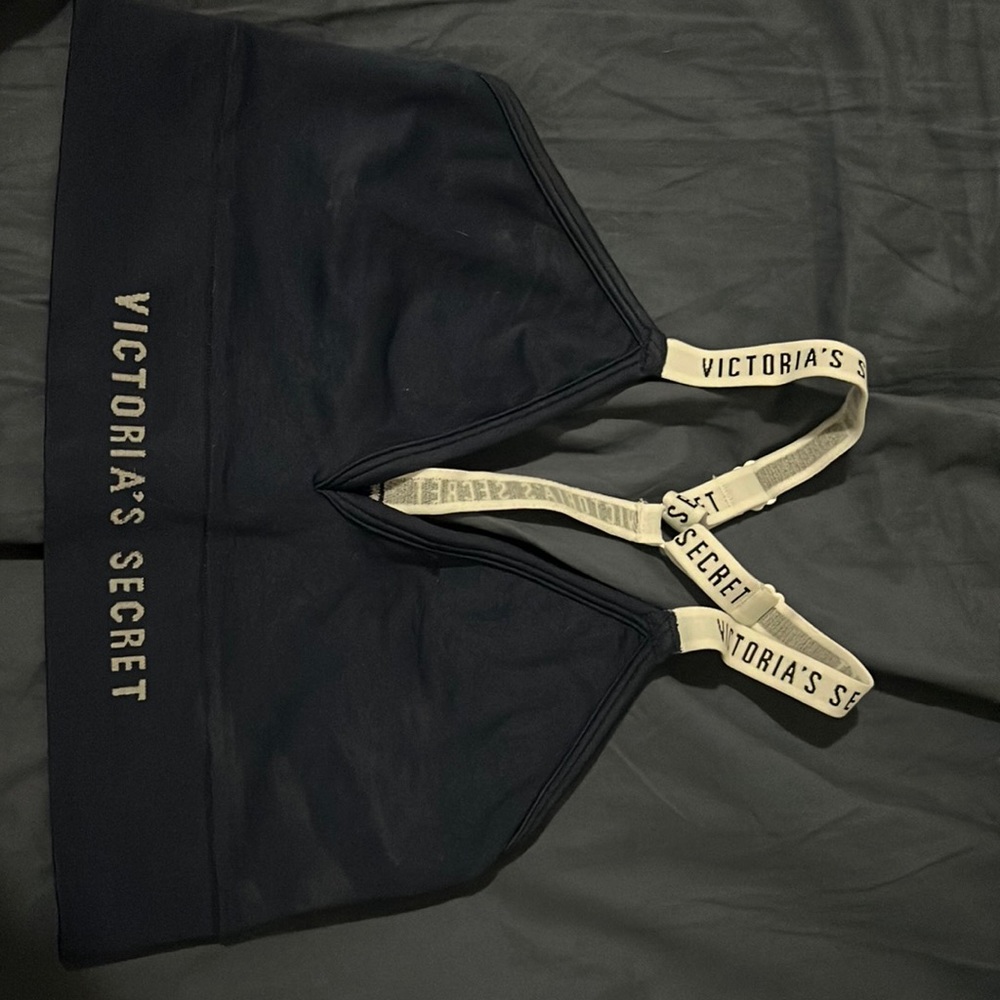Victoria secrecy bralette.